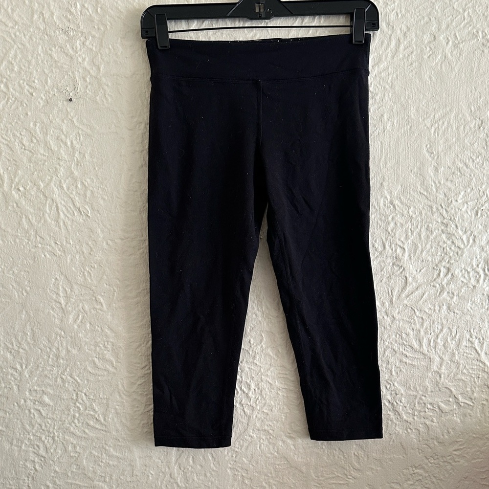 ivivva by lululemon Cropped Black Capri Leggings Kids Girls 14